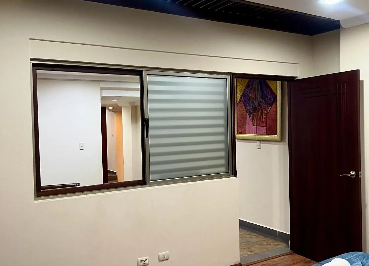 Grande Y Exclusivo, Cuenca Cerca Parque Calderon, Mall Del Rio Seguridad 24 Horas, 3 Parqueos Turi Apartahotel